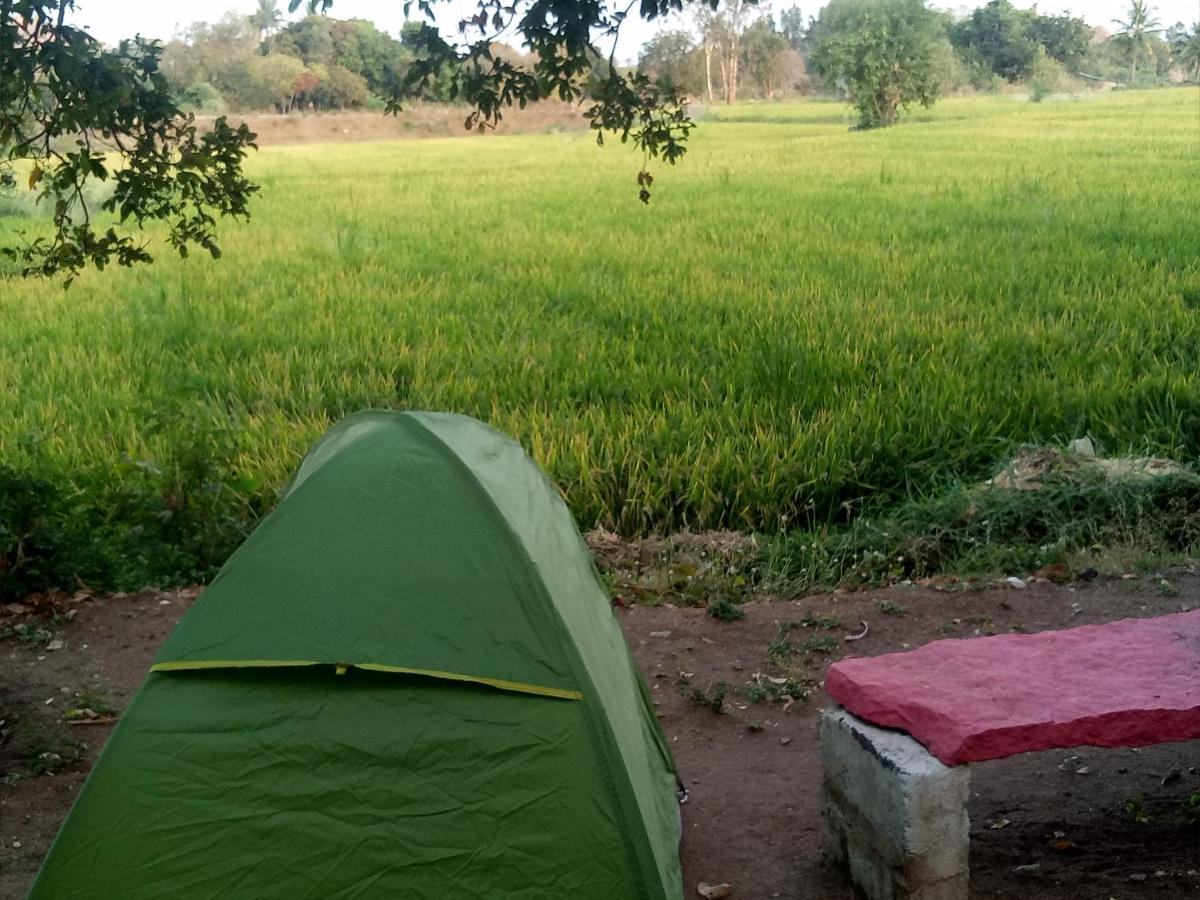 Sunrise Guest House & Restaurant Hampi Luaran gambar